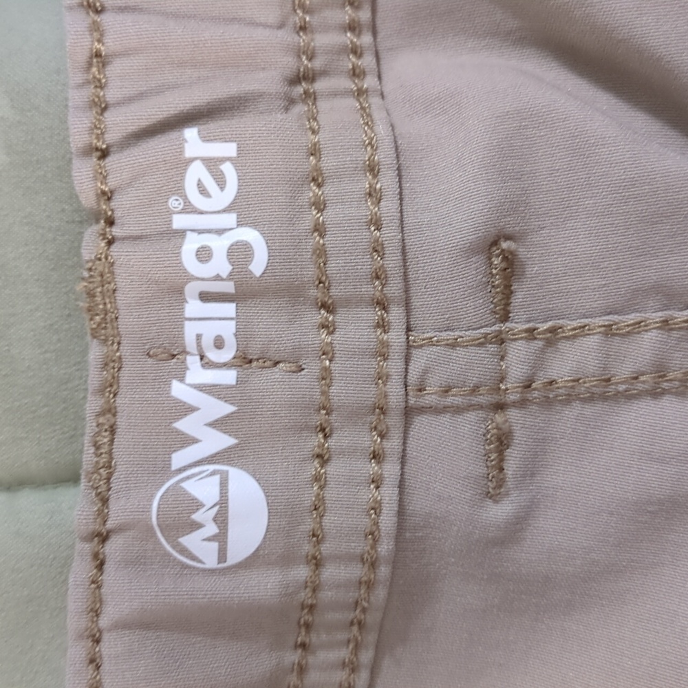 Wrangler Men's Teenager Tan Cargo Shorts Size 14 Regular - Picture 5 of 7